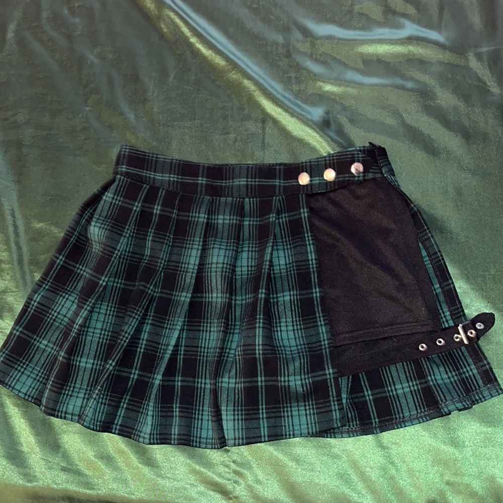 Green skort